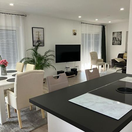 Moderne Einliegerwohnung Naehe Ingolstadt Und Bad Goegging Munchsmunster Exteriör bild