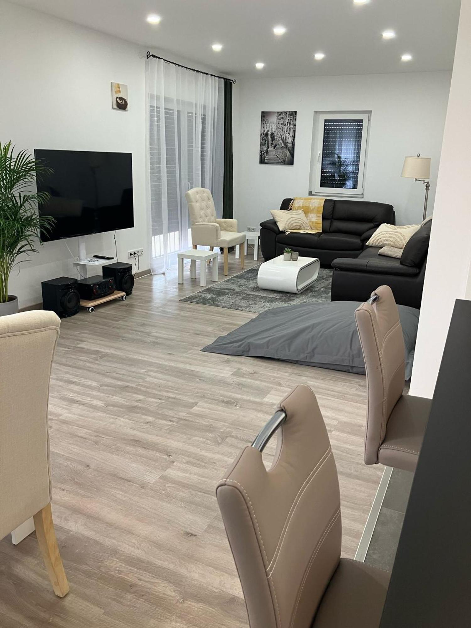 Moderne Einliegerwohnung Naehe Ingolstadt Und Bad Goegging Munchsmunster Exteriör bild